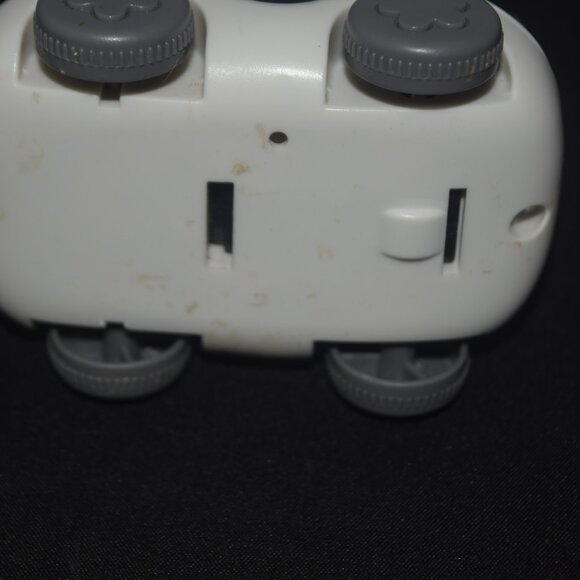 Inertial Engineering Vehicles Mini pull back police car - Picture 5 of 6